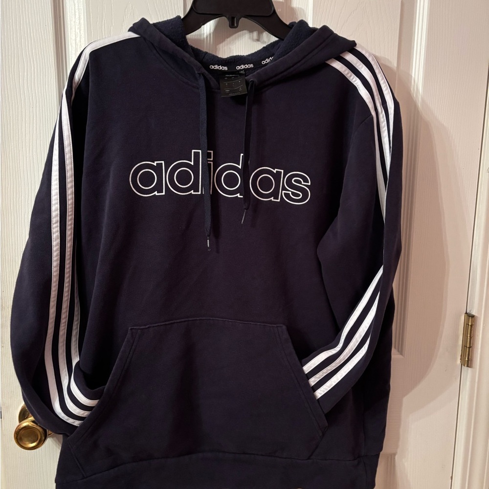 Sz large Adidas men’s 3stripe hoodie navy/white stripes! Great used condition!